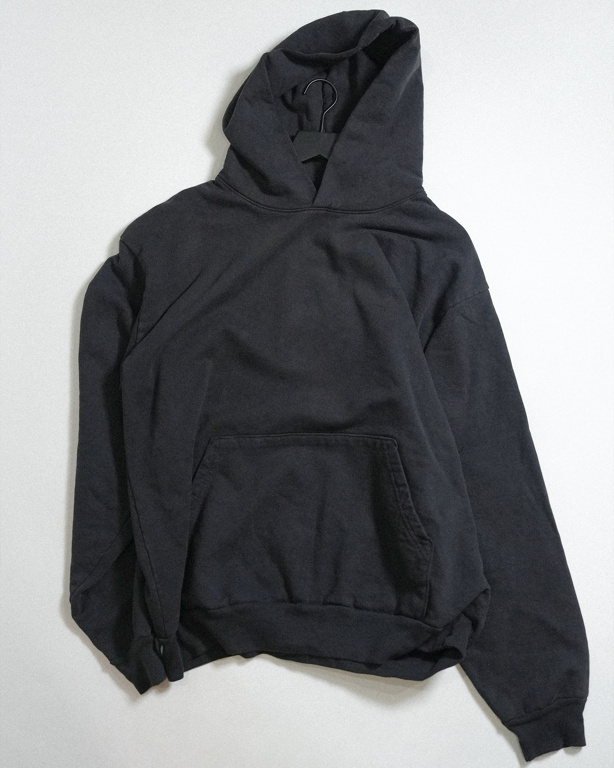 VINTAGE BLACK HOODIE BLANK