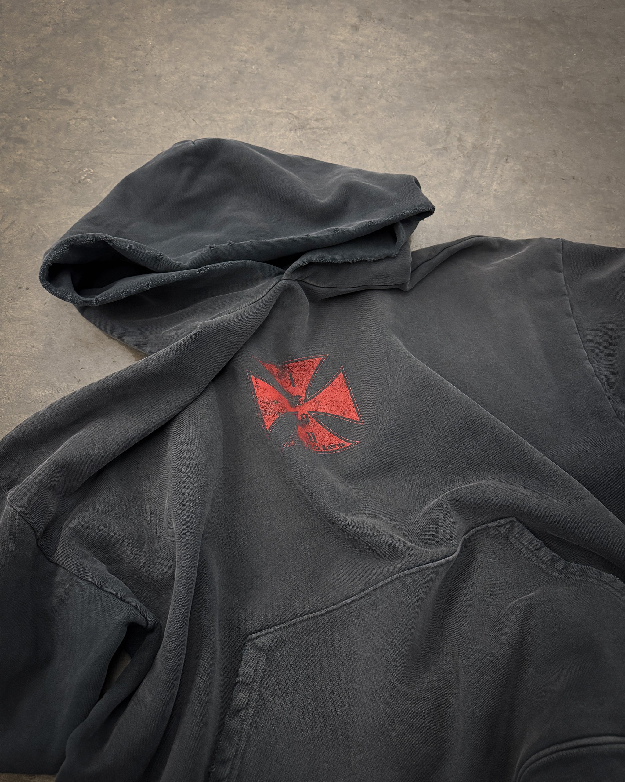 CROSS HOODIE