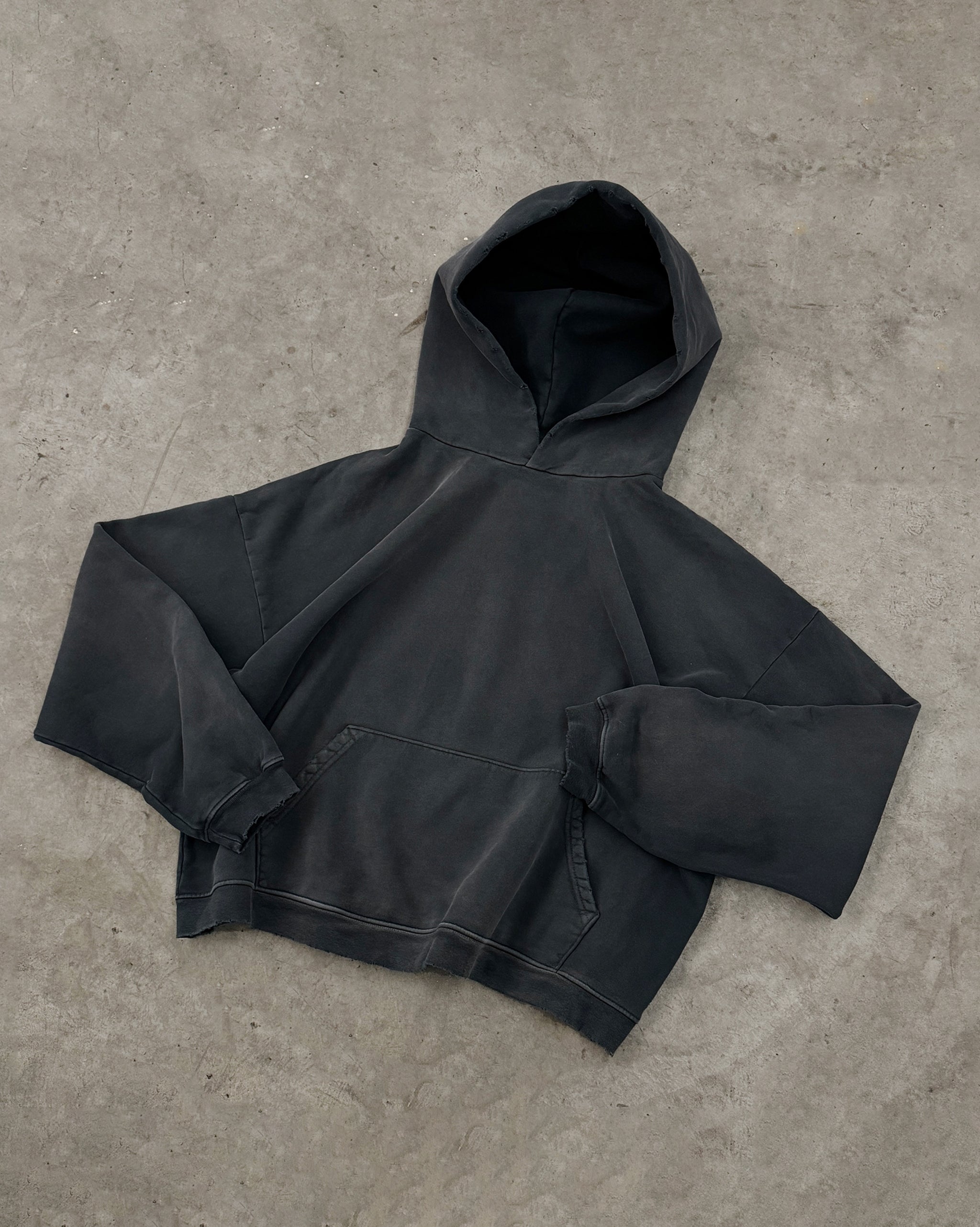 SIGNATURE HOODIE