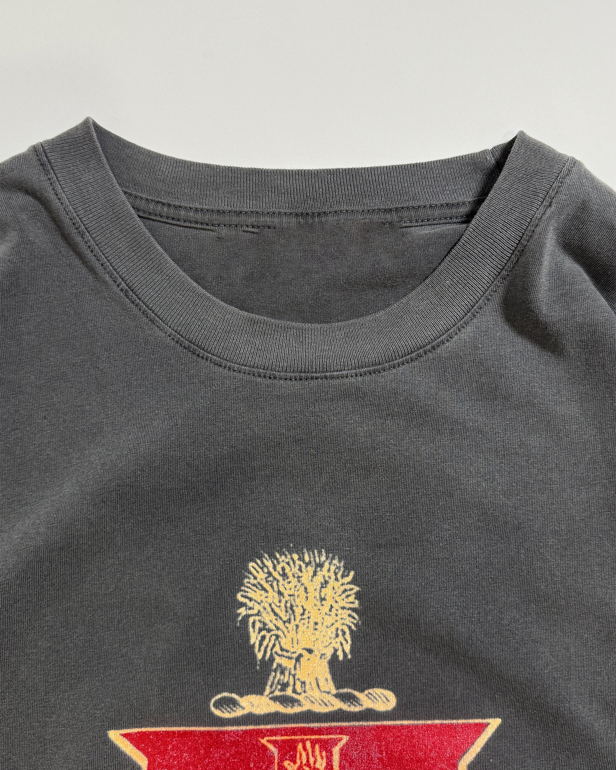 CREST T-SHIRT